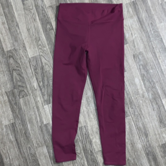 Fabletics Pants - Fabletics maroon leggings 7/8 length size XL euc